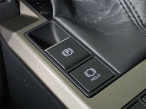 Certified 2024 Toyota Land Cruiser image 31