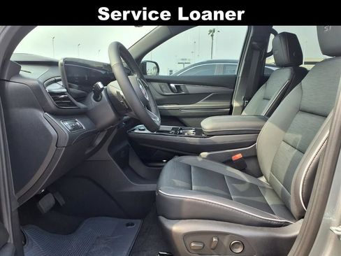 New 2026 Buick Enclave Sport Touring w/ Power Package image 8