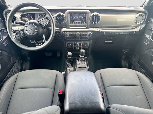 Used 2023 Jeep Wrangler Unlimited w/ Convenience Group AWD/4WD image 24