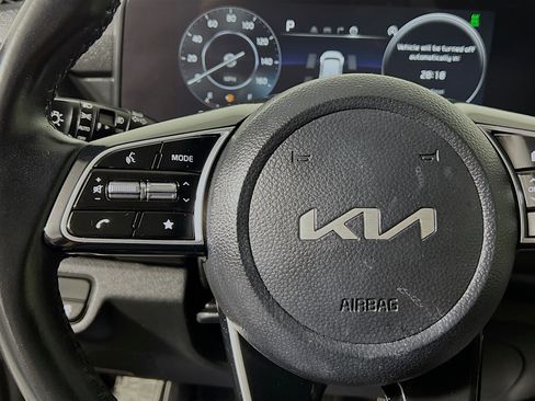 Used 2024 Kia Seltos EX image 19