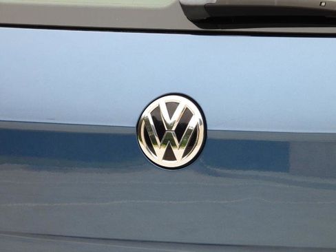 Used 2017 Volkswagen Golf SEL FWD image 8