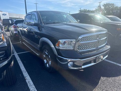 Used 2016 RAM 1500 Laramie w/ Cold Weather Group AWD/4WD image 2