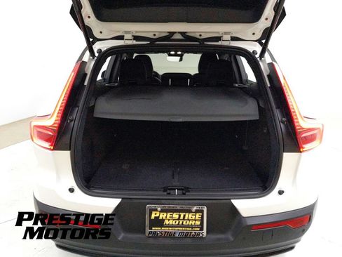 Used 2023 Volvo XC40 Recharge Plus AWD/4WD image 30