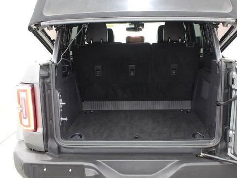 Used 2023 Ford Bronco Outer Banks AWD/4WD image 45