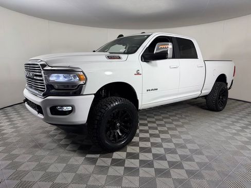 Used 2024 RAM 2500 Laramie w/ Safety Group AWD/4WD image 3