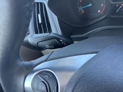 Used 2015 Ford Transit Connect Titanium image 25