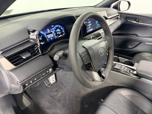 Used 2026 Toyota Camry XSE FWD image 20