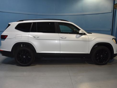 New 2026 Volkswagen Atlas SE image 18