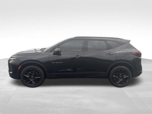 Certified 2024 Chevrolet Blazer LT w/ Convenience Package FWD image 5