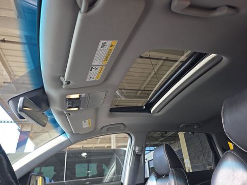 Used 2019 Acura MDX FWD w/ Advance Package image 16