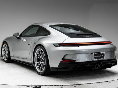 Certified 2024 Porsche 911 GT3 RWD image 3