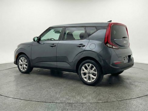 Used 2025 Kia Soul LX w/ LX Technology Package image 6