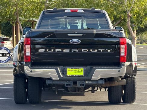 Used 2022 Ford F350 Lariat w/ FX4 Off-Road Package image 10