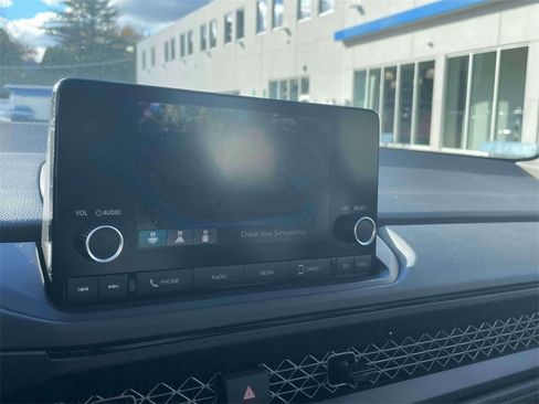 Certified 2024 Honda Accord LX image 26