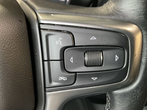 Used 2019 Chevrolet Silverado 1500 LT w/ All-Star Edition image 32