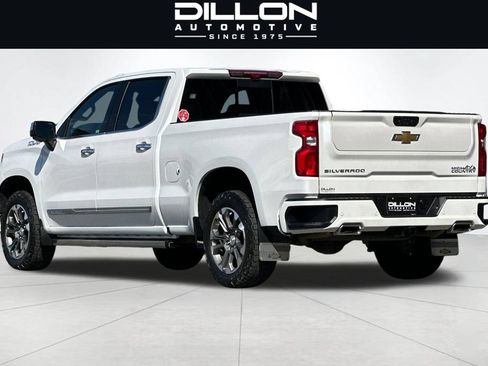 Used 2024 Chevrolet Silverado 1500 High Country w/ Technology Package AWD/4WD image 6