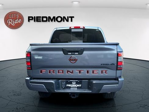 Used 2023 Nissan Frontier PRO-4X w/ Pro-4X Premium Package AWD/4WD image 6