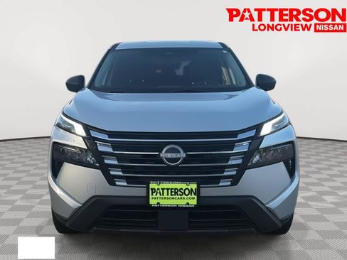 Used 2024 Nissan Rogue S FWD image 2