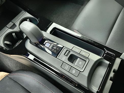 New 2026 Toyota Prius Plug-In Hybrid image 20