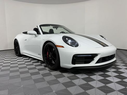 Certified 2022 Porsche 911 Carrera GTS image 6