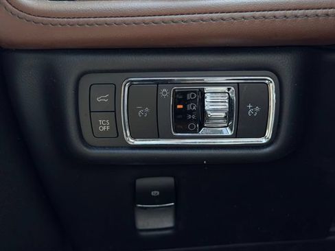 Used 2022 Lincoln Nautilus Reserve AWD/4WD image 36
