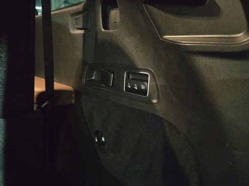 Used 2025 Mercedes-Benz GLS 63 AMG 4MATIC image 15