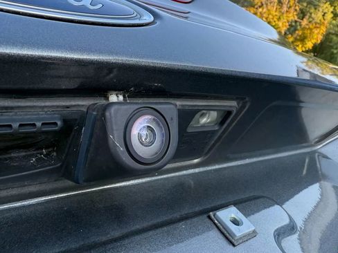 Used 2018 Ford Focus S image 16