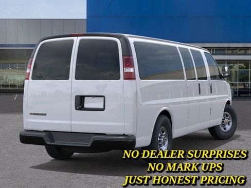 New 2026 Chevrolet Express 3500 LS RWD image 4