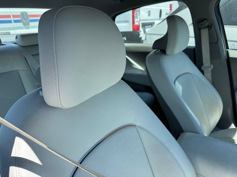 Used 2023 Hyundai Ioniq 6 SEL RWD image 15