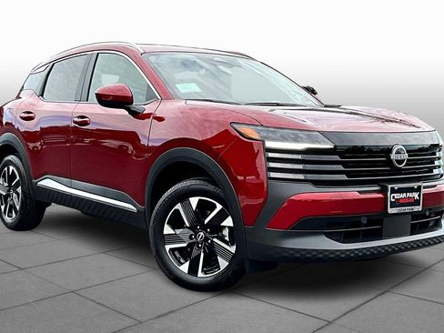 New 2025 Nissan Kicks SV w/ SV Premium Package image 2