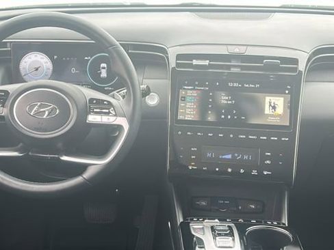 Used 2023 Hyundai Tucson Limited image 17