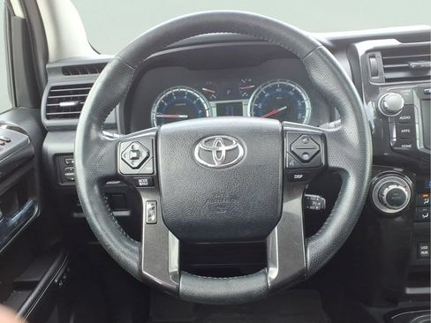 Used 2019 Toyota 4Runner Limited AWD/4WD image 5