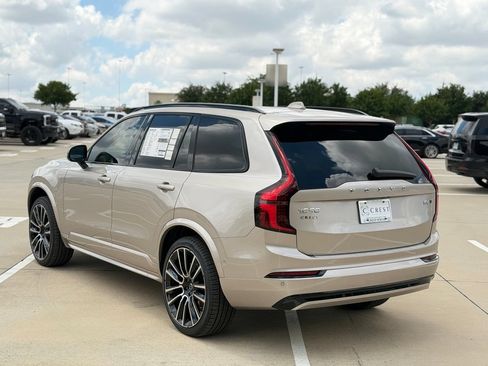 New 2026 Volvo XC90 B6 Ultra w/ Lounge Package AWD/4WD image 5