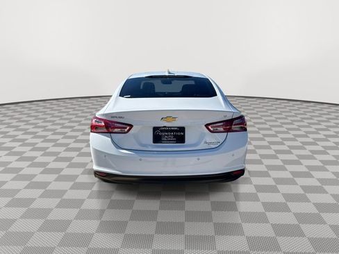 Used 2022 Chevrolet Malibu LT image 9