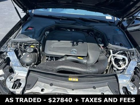 Used 2023 Mercedes-Benz E 350 Sedan image 11