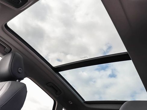 New 2025 Audi Q5 Premium Plus image 34