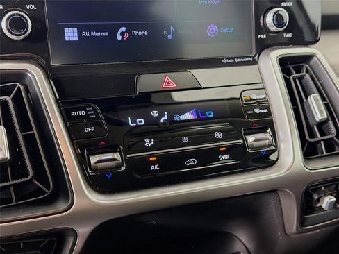 Certified 2021 Kia Sorento EX FWD image 16