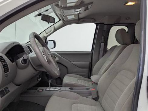 Used 2020 Nissan Frontier S w/ S Utility Package RWD image 14