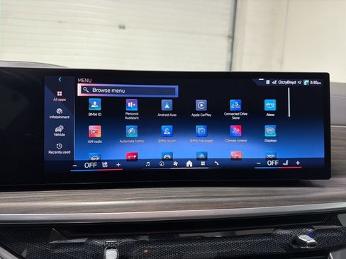 Used 2024 BMW X5 xDrive40i w/ M Sport Package AWD/4WD image 17