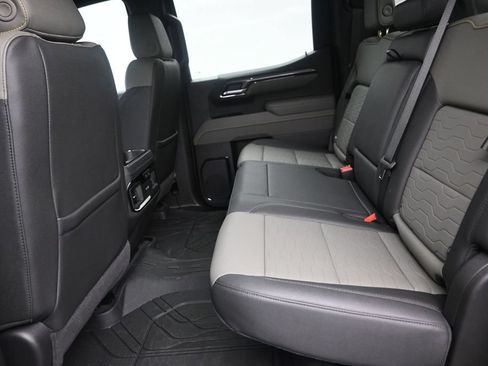 Used 2026 Chevrolet Silverado 1500 ZR2 w/ LPO, Dark Essentials Package AWD/4WD image 15