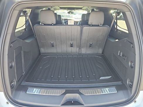 New 2026 GMC Yukon XL Denali w/ Sun & Power Step Package image 17