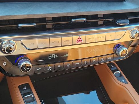 Certified 2024 Kia Telluride SX Prestige X-Line image 18