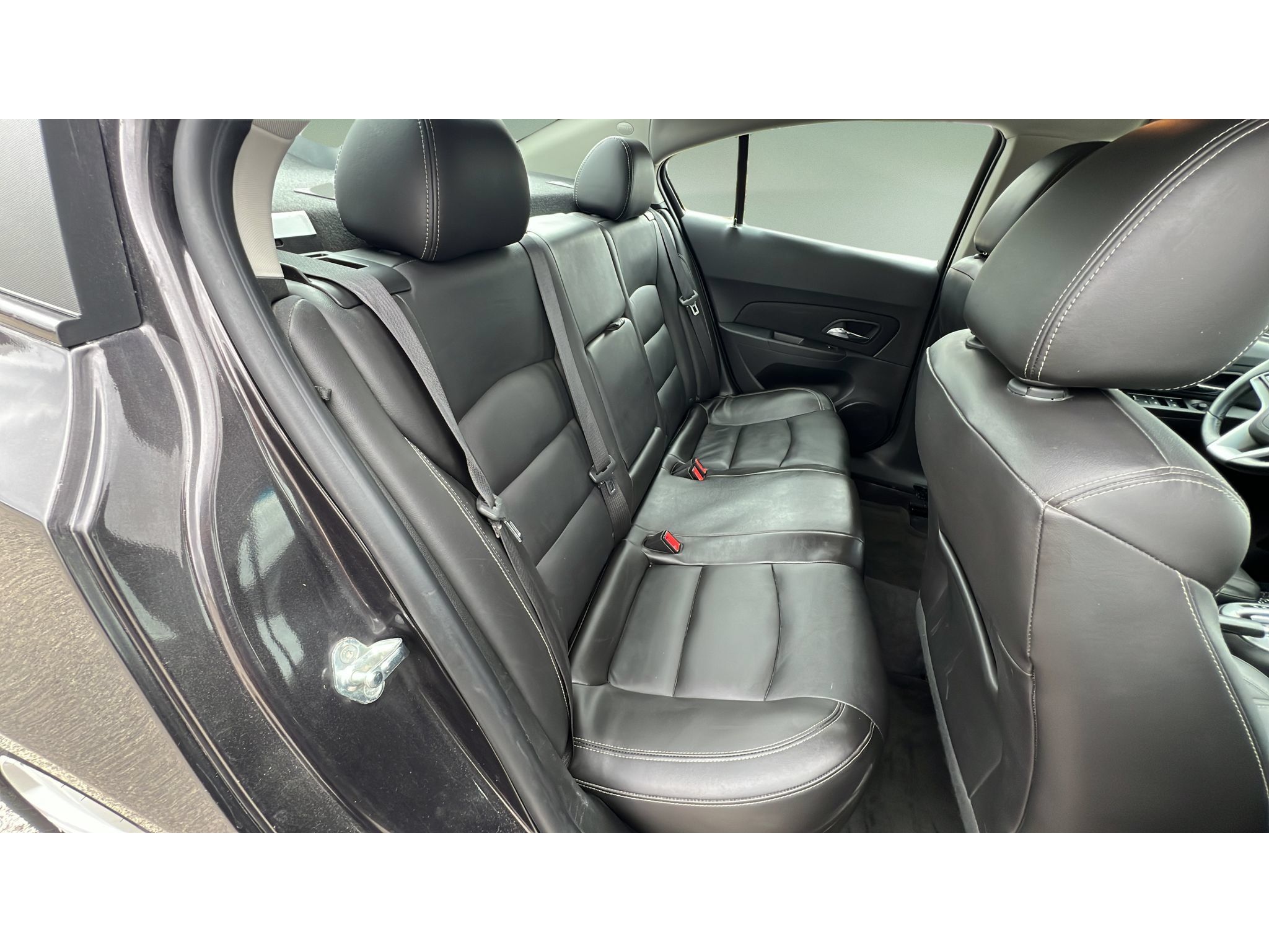Used 2015 Chevrolet Cruze LT FWD image 30