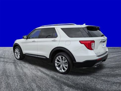 Certified 2023 Ford Explorer Platinum w/ Technology Package image 6