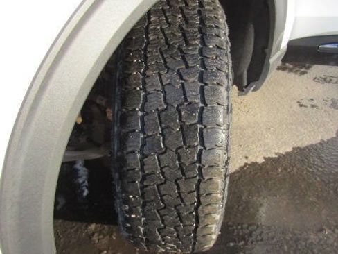 Used 2021 Ford Explorer Limited w/ Hybrid Equipment Group 310A image 27