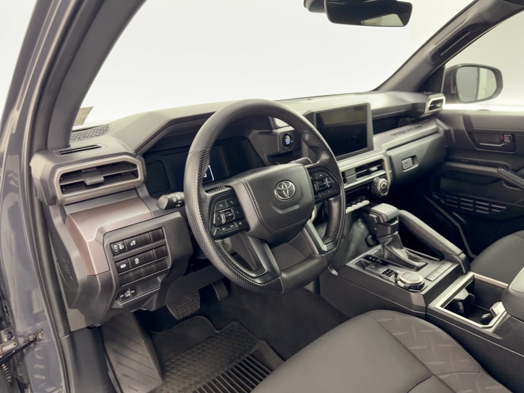 Used 2024 Toyota Tacoma SR5 AWD/4WD image 4