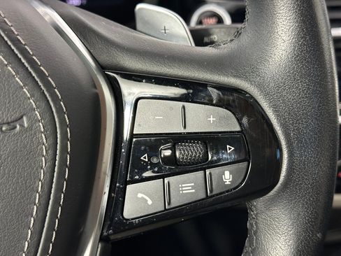 Used 2022 BMW 530i w/ Executive Package image 26