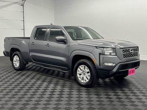 Used 2024 Nissan Frontier SV w/ Technology Package AWD/4WD image 7