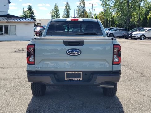 Used 2024 Ford Ranger Lariat w/ FX4 Off-Road Package AWD/4WD image 5
