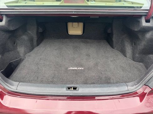 Used 2004 Toyota Avalon XLS image 21